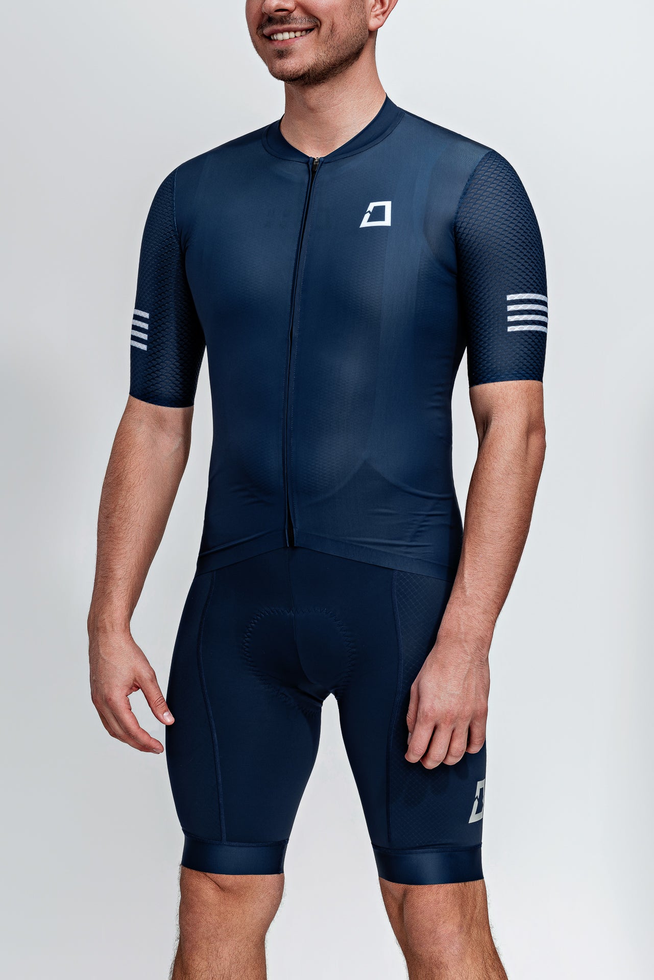 Men’s Short Sleeve Jersey STYLE