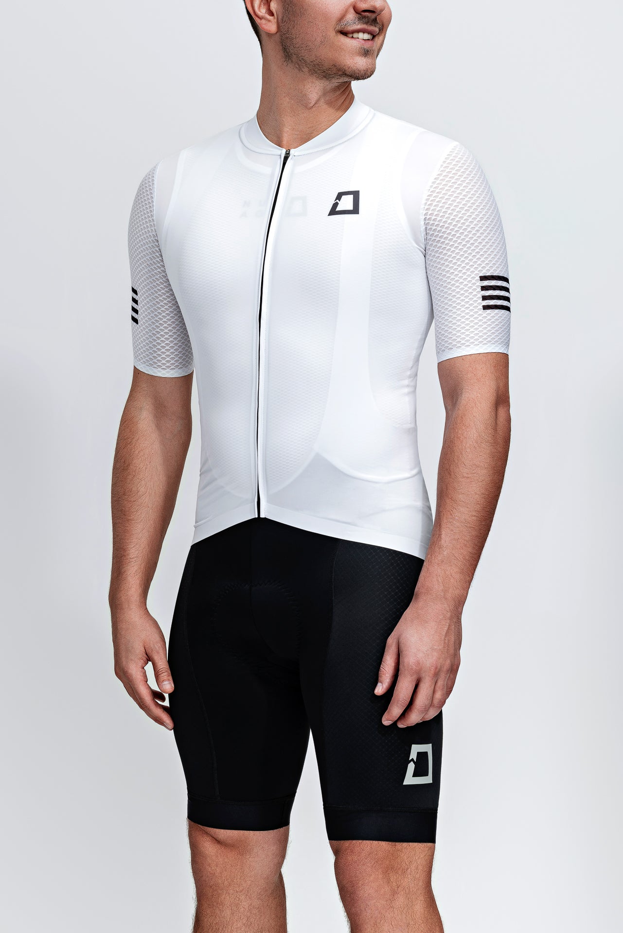 Men’s Short Sleeve Jersey STYLE